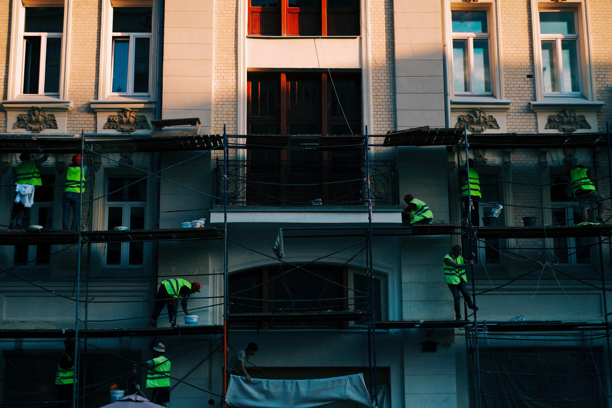 maxim shklyaev 6kzccyyhlwg unsplash